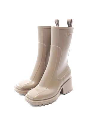 Chloé Pre-Owned 10s Betty rain boots - Neutrals