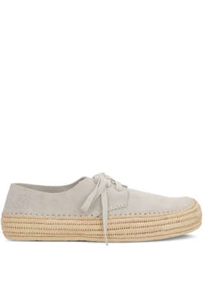 LOEWE Rio petal-toe raffia-trimmed lace-up shoes - GREY