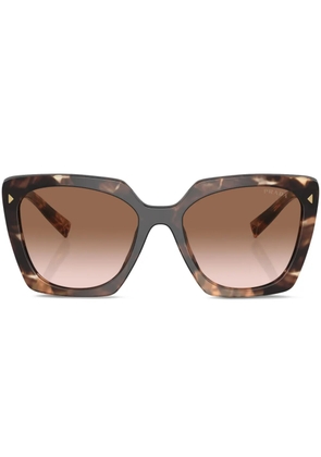 Prada Eyewear oversize cat-eye sunglasses - Green