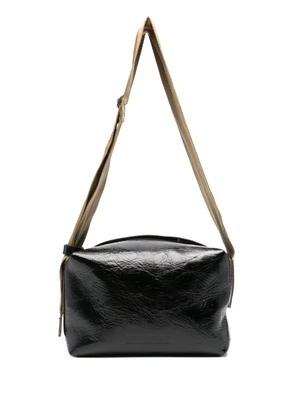 Uma Wang logo-debossed shoulder bag - Black