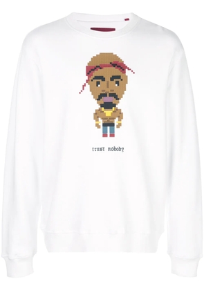 Mostly Heard Rarely Seen 8-Bit Trust nobody sweatshirt - White