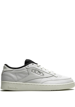Reebok Club C 'Sneeze Mag' sneakers - White