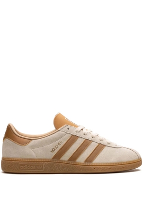 adidas Munchen 'Mesa Gum' sneakers - Neutrals