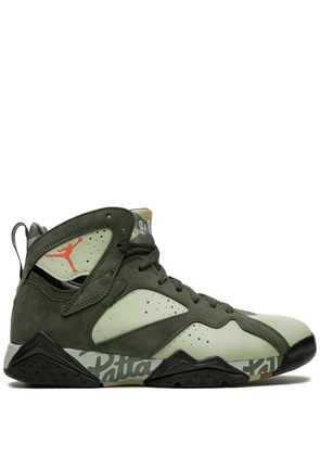 Jordan x Patta Air Jordan 7 'Icicle' sneakers - Green