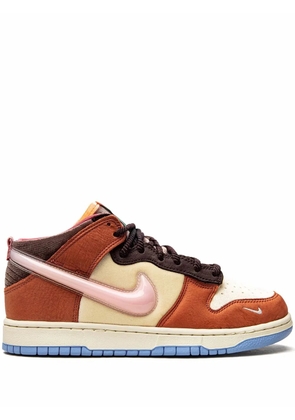 Nike x Social Status Dunk Mid 'Chocolate Milk' sneakers - Neutrals