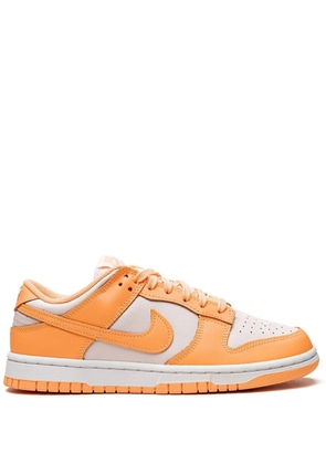 Nike Dunk Low 'Peach Cream' sneakers - Orange
