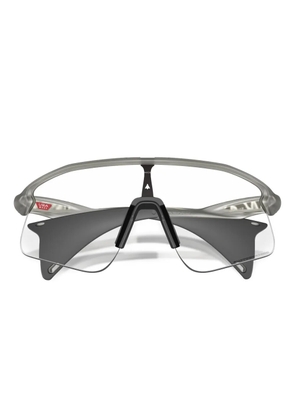 Oakley oversized-frame clear-lens sunglasses - Grey