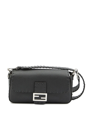 FENDI Baguette macro-stitch messenger bag - Black