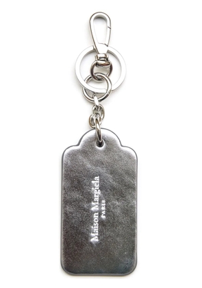 Maison Margiela logo-embossed leather key ring - Silver