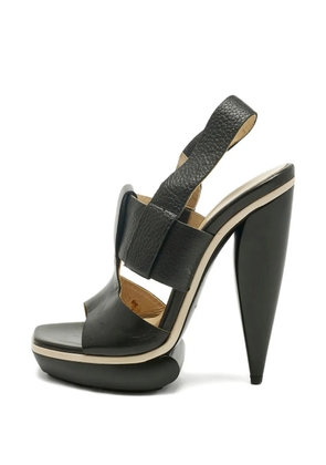 Balenciaga Pre-Owned leather platform sandals - Black