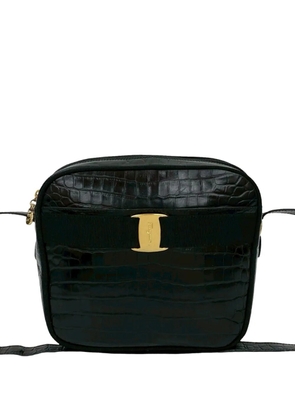 Ferragamo Pre-Owned 2000-2025 Croc Embossed Calfskin Vara crossbody bag - Black