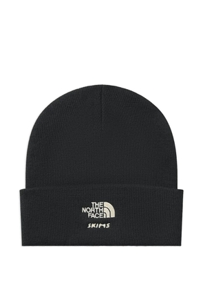 Skims xThe North Face logo beanie - Black