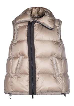 sacai quilted zip-front gilet - Neutrals