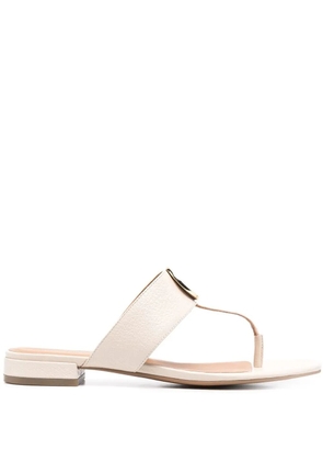 Emporio Armani logo-plaque thong-strap sandals - White