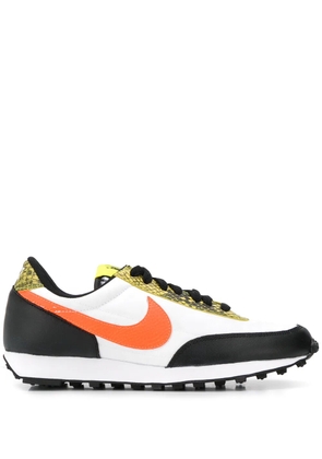 Nike Daybreak low-top trainers - White