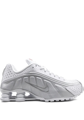 Nike Shox R4 sneakers - White