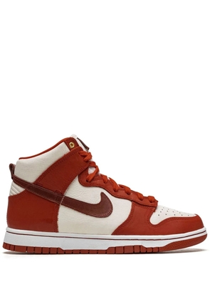Nike Dunk High LXX 'Cinnabar' sneakers - Red