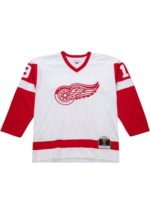 Mitchell & Ness NHL 'Red Wings 1983 Steve Yzerman' jersey - White