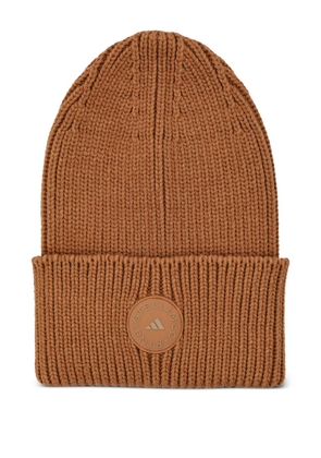 adidas logo-patch beanie - Brown