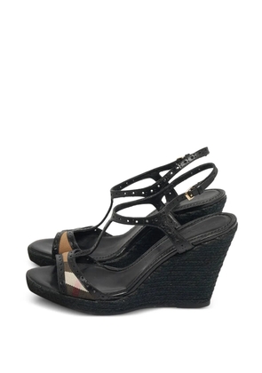 Burberry Pre-Owned braided canvas wedge sandals - Black