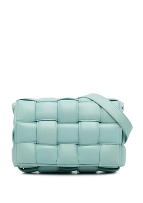 Bottega Veneta Pre-Owned 2020-2023 Intrecciato Padded Cassette crossbody bag - Blue