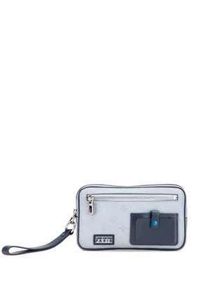 Louis Vuitton Pre-Owned 2018 Monogram Satellite Alpha clutch bag - Grey