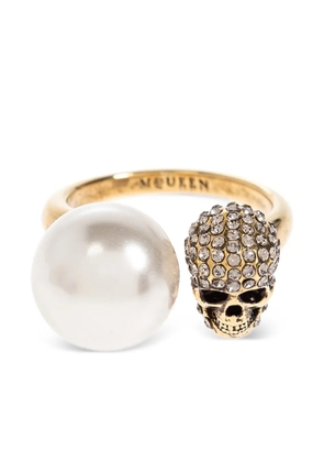 Alexander McQueen pearl-embellished skull ring - Gold
