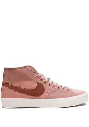 Nike SB Blazer Court Mid 'Rose Whisper' sneakers - Pink