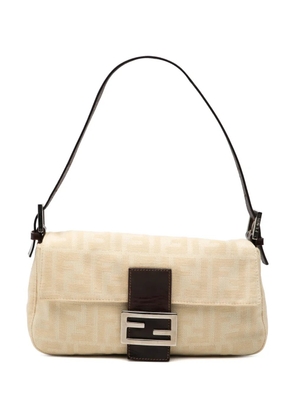 Fendi Pre-Owned 2000-2010 Zucca Canvas Baguette shoulder bag - Brown