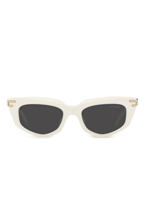 Miu Miu Eyewear cat-eye metal-temple sunglasses - White