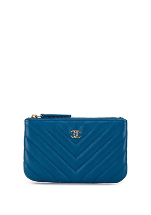 CHANEL Pre-Owned 2017-2018 Chevron Lambskin O Case pouch - Blue