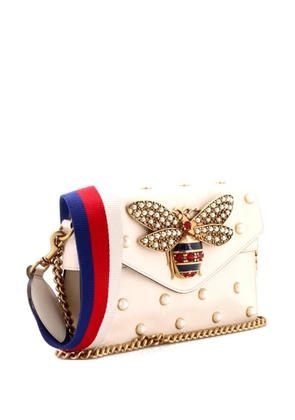 Gucci Pre-Owned Broadway Pearly Bee Embellished Leather Mini shoulder bag - Neutrals