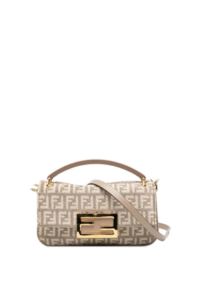 Fendi Pre-Owned 2000-2010 Zucchino Velvet Baguette Phone Pouch satchel - Brown