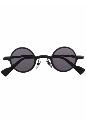 Kuboraum knarled-arm rounded sunglasses - Black
