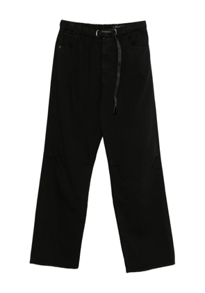 White Sand belt black trousers