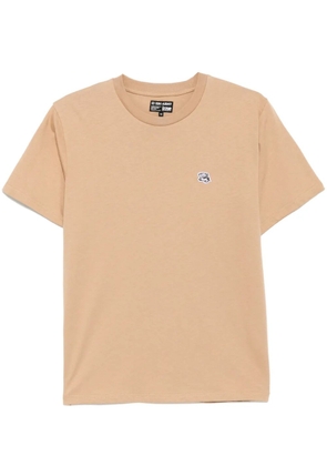izzue logo-patch T-shirt - Neutrals