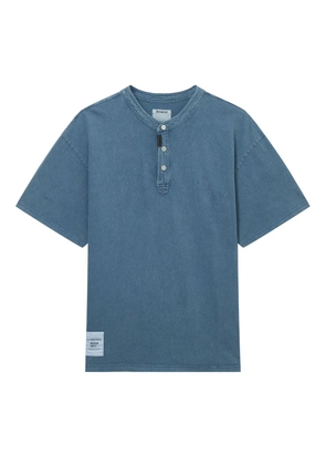 Musium Div. buttoned-collar denim T-shirt - Blue