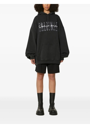 VETEMENTS logo-embroidered hoodie - Black