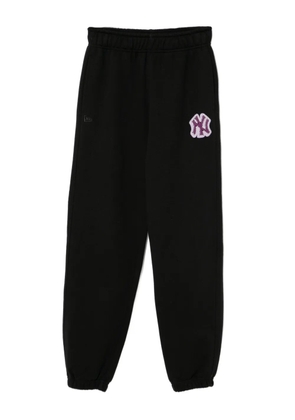 NEW ERA CAP logo-embroidered trousers - Black