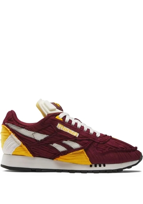 Reebok x The Pump Classic 'Maroon/Yellow' sneakers - Red