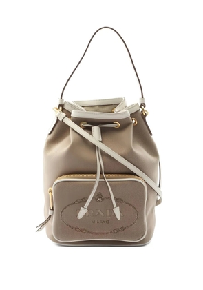 Prada Pre-Owned 2010s drawstring leather bucket bag - Neutrals