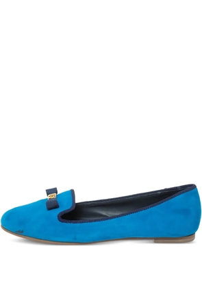 Tory Burch pre-owned bow-detail suede loafers - Blue