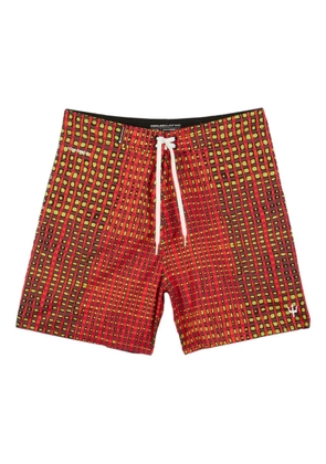 Osklen geometric-pattern swim shorts - Red