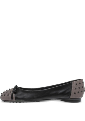 Tod's Vintage Pre-owned studded ballerina flats - Black