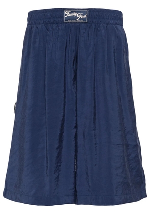 Family First appliqué-logo shorts - Blue