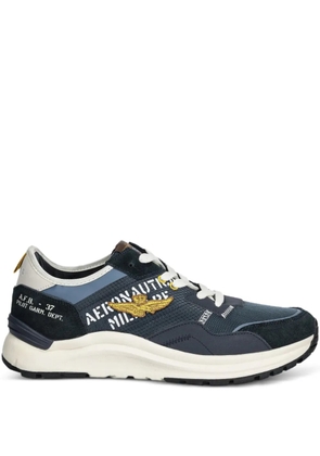 Aeronautica Militare logo-embroidered sneakers - Blue