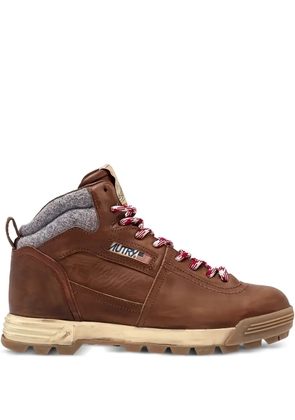 Autry Malga logo-detail boots - Brown