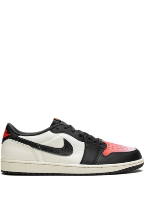 Jordan Air Jordan 1 'Paris Saint-Germain' sneakers - Black