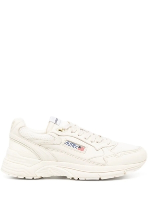 Autry Hyoerway sneakers - Neutrals