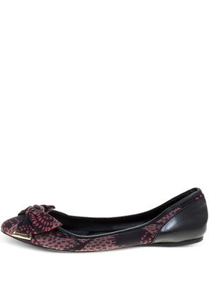 Burberry Pre-Owned bow-detail pattern ballet flats - Brown